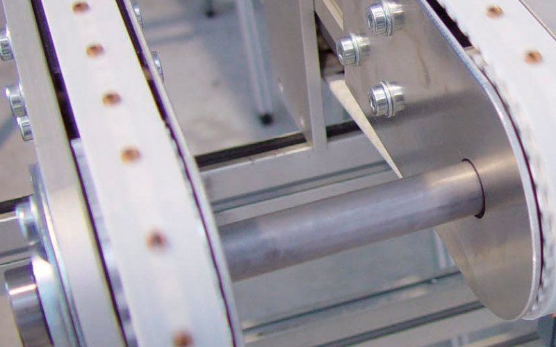 Toothed belt conveyors